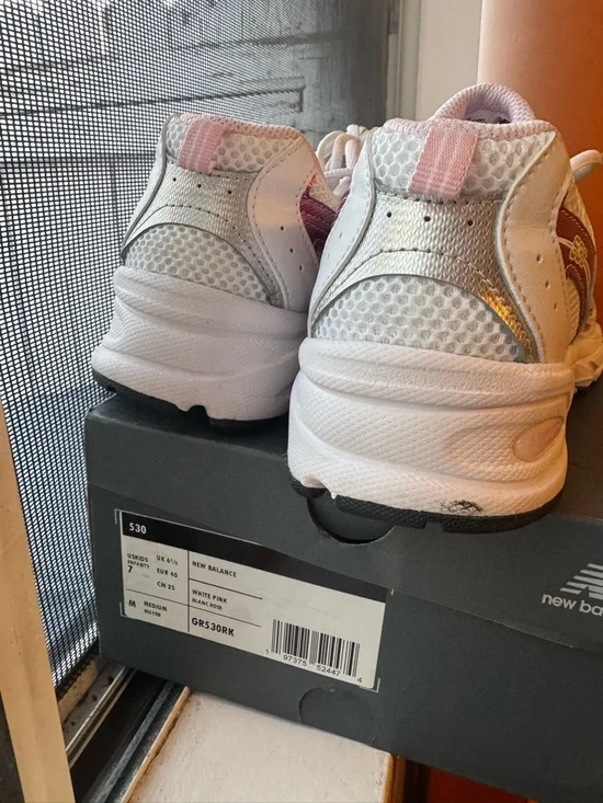 New Balance Women's Athletic Sneakers in Pink and White - Picture 2 of 5